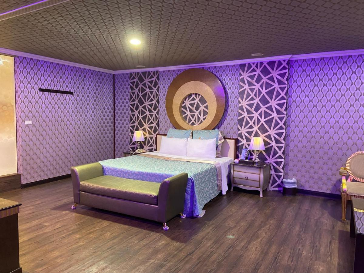 Pingtung Huang Xing Motel المظهر الخارجي الصورة