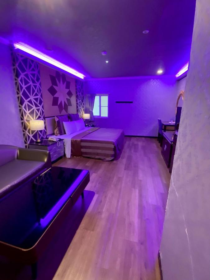 Pingtung Huang Xing Motel المظهر الخارجي الصورة