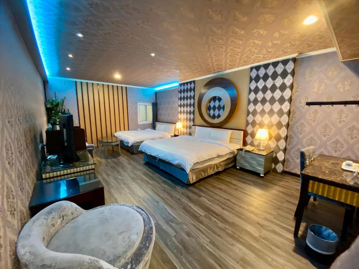 Pingtung Huang Xing Motel المظهر الخارجي الصورة