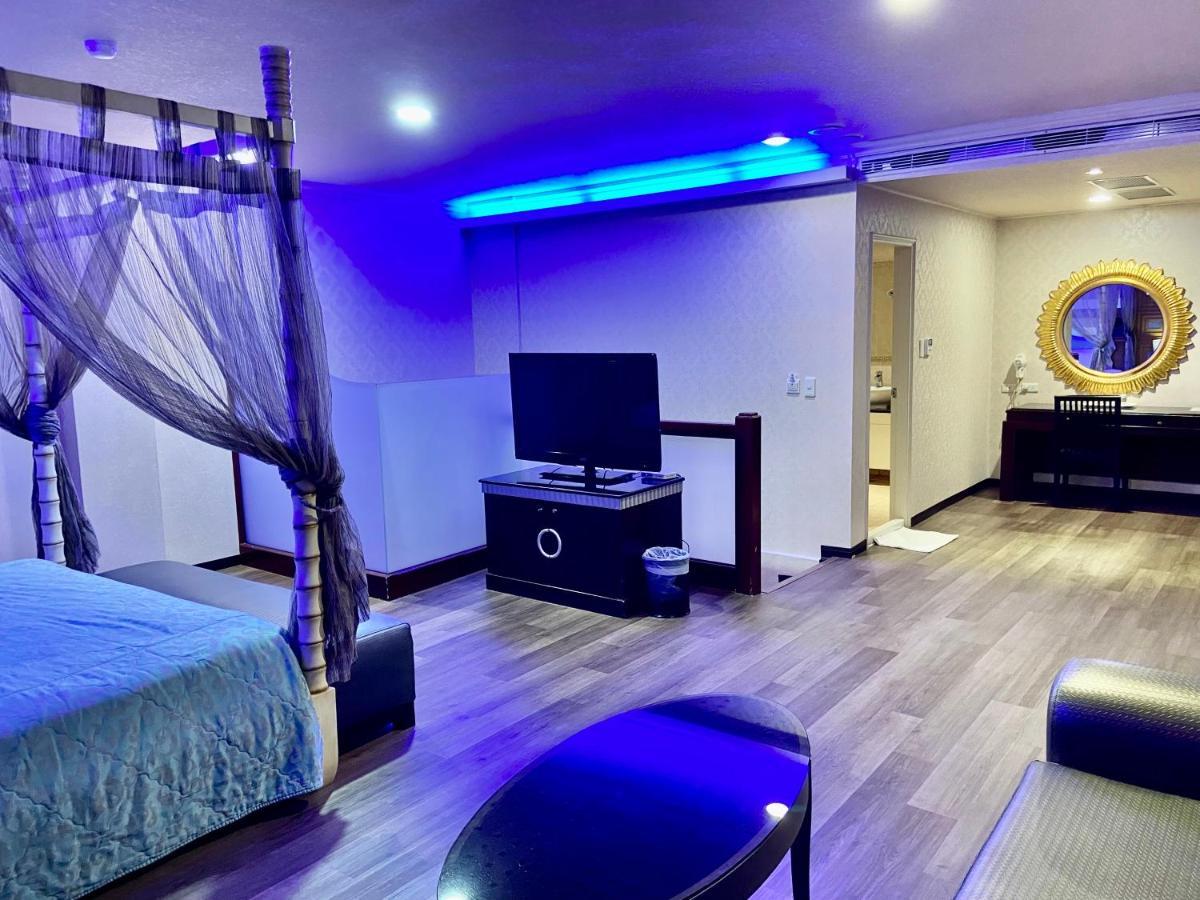 Pingtung Huang Xing Motel المظهر الخارجي الصورة