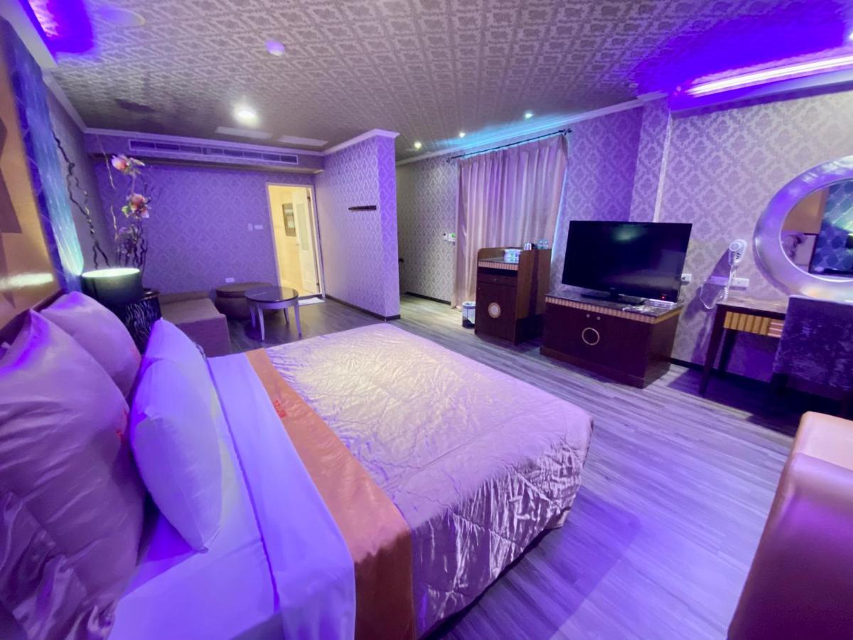 Pingtung Huang Xing Motel المظهر الخارجي الصورة